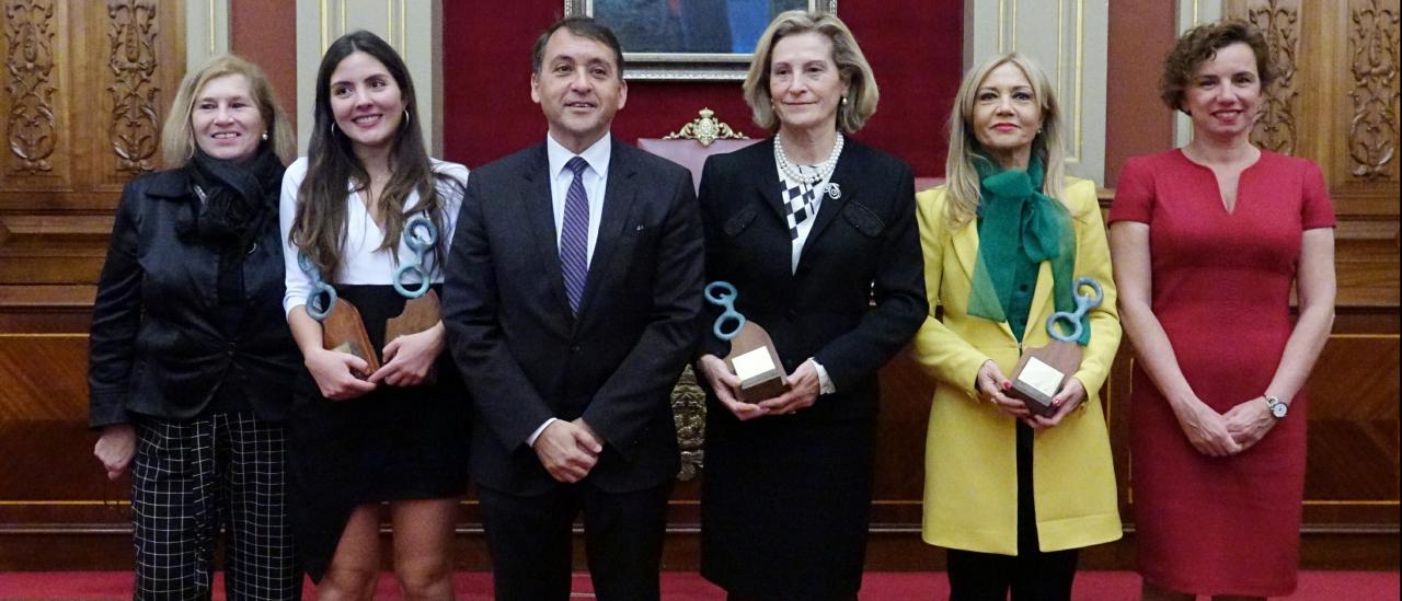 Antonia Varela, Marisa Tejedor, Carolina Martínez and Teresa Giráldez are given distinctions in an institutional act commemorating Women’s Day