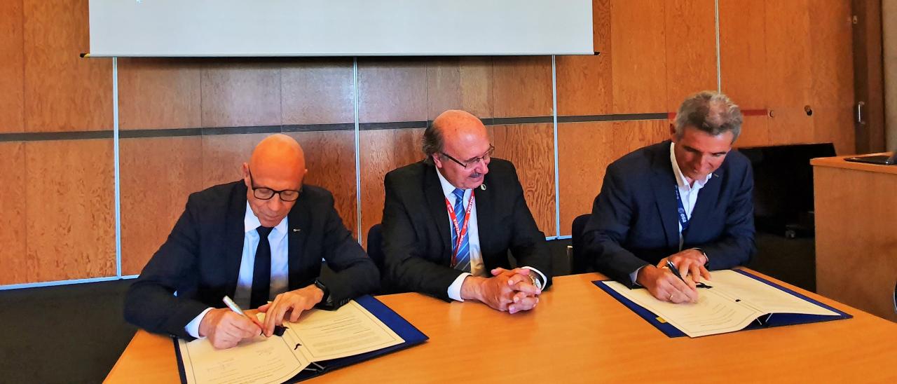 Franco Ongaro, Rafael Rebolo and Rolf Densing.