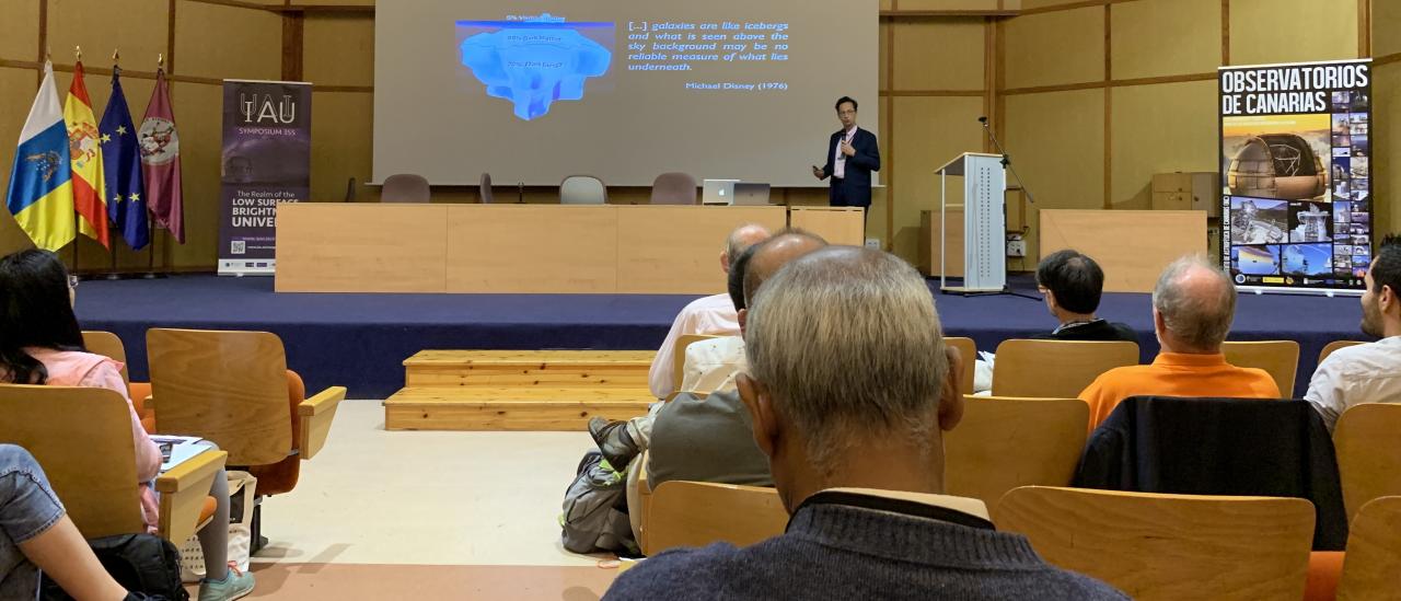 David Valls-Gabaud during his speech at the IAU Symposium 355, at the University of La Laguna.