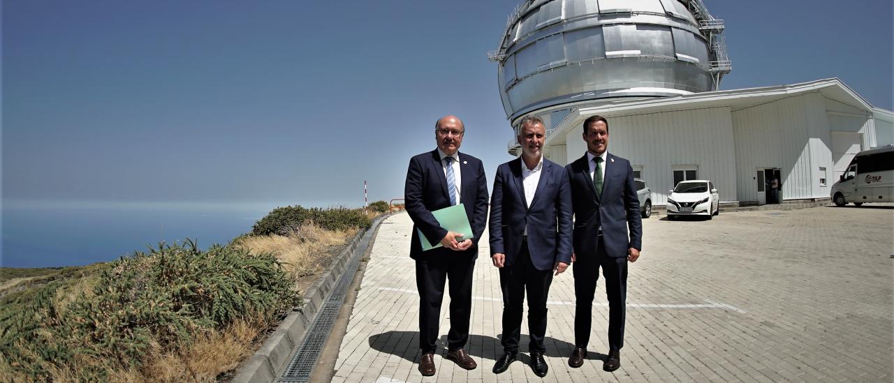 Rafael Rebolo, Ángel Víctor Torres y Mariano Hernández Zapata en el GTC.