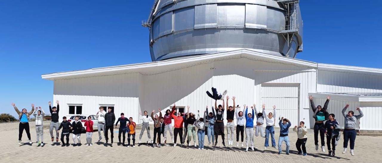Alumnado de 4º ESO del colegio Santo Domingo de Guzmán de La Palma durante su visita al GTC en el marco del programa "Nuestr@s Alumn@s y el ORM". 