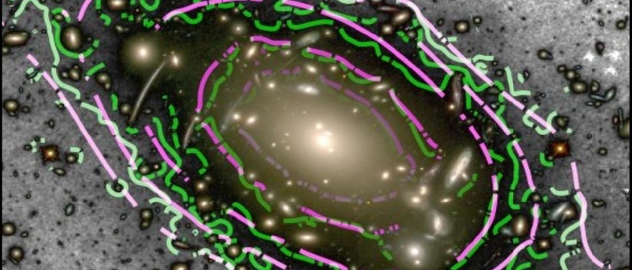Imagen del cúmulo de galaxias Abell S1063 situado a unos 4000 millones de años luz de distancia de la Tierra