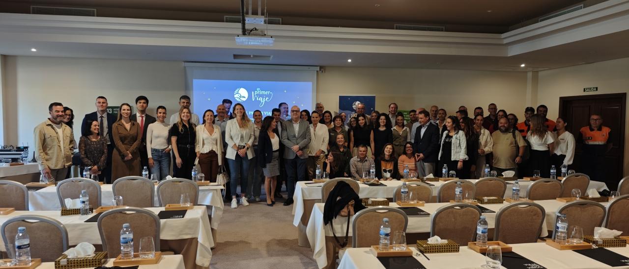 Momento de la reunión sobre protección de la pardela cenicienta / Cabildo de Tenerife