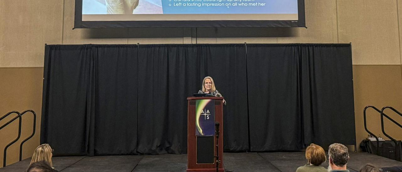 Dr. Holly Gilbert at the inaugural Irene Gonzalez Hernandez Solar Physics Prize Ceremony in Anchorage, Alaska.