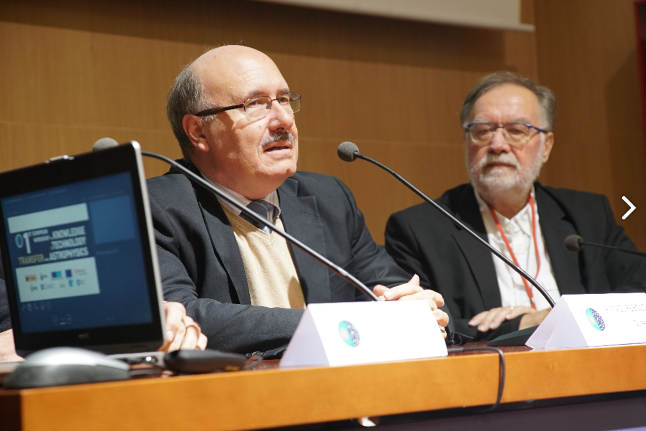 Rafael Rebolo, director of the IAC and Günter Koch, president of the Humbolt Cosmos Multiversity, during the presentation of the "First European Workshop on knowledge and technology transfer from Astrophysics". Credit: Inés Bonet (IAC). 