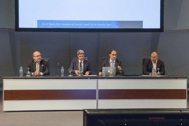 Left to right: Rafael Rebolo, director of the Instituto de Astrofísica de Canarias (IAC), Alberto Bernabé Teja, Regional Minister of Tourism; Jorge Amador Monteverde, chief of the GSTP programme of the European Space Agency (ESA) and Francisco Almeida Rod