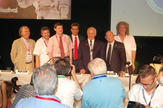 Opening STARMUS Festival 2011. Left to right: F. Sanchez, G. Israelian, Robert Williams, Juan Ruiz Arzola, Buzz Aldrin (invited), Alexei Leonov y Brian May.