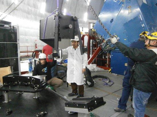 IAC and GTC engineers installing HORS in one of the GTC's Nasmyth platforms. Credit: Carlos Allende (IAC).