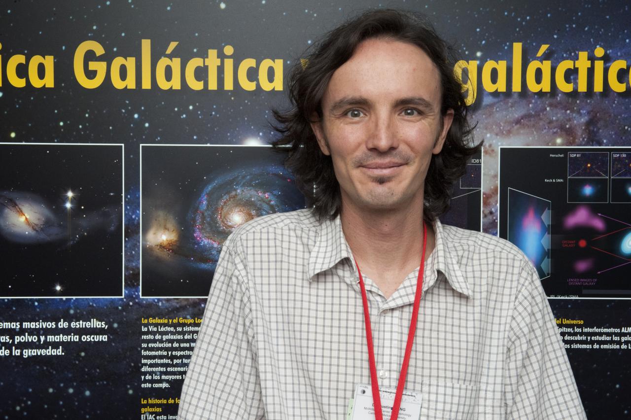 Dustin Lang is the MacWilliams Postdoctoral Fellow at the McWilliams Center for Cosmology at Carnegie-Mellon University, in Pittsburg Pennsylvania (USA) and one of the lecturers at the Winter School of the Astrophysics Institute of the Canaries (IAC) abou