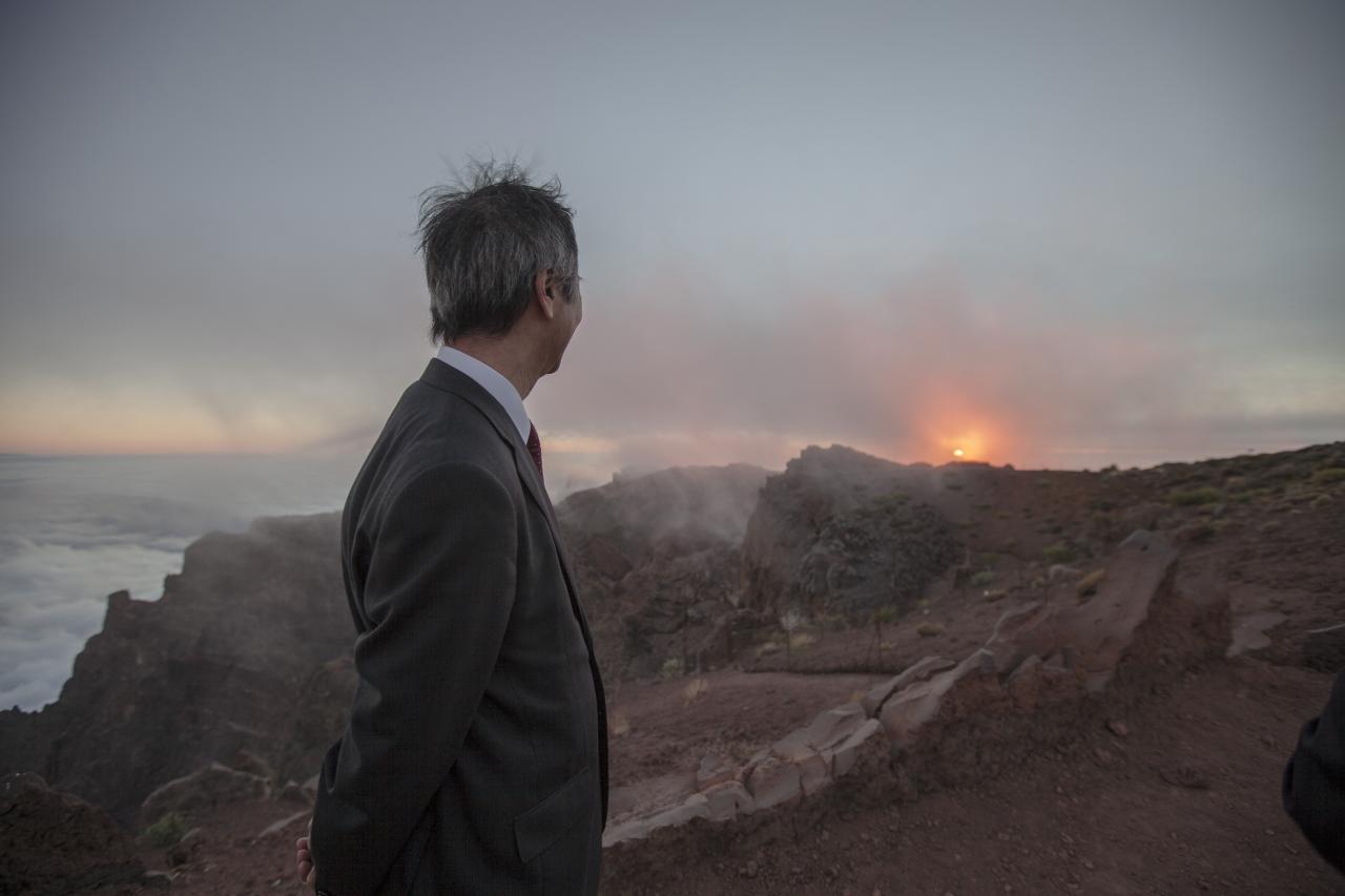 Takaaki Kajita, director of the Institute for Cosmic Ray Research (ICRR Tokio) at the Roque de los Muchachos.Credits: Antonio González/IAC