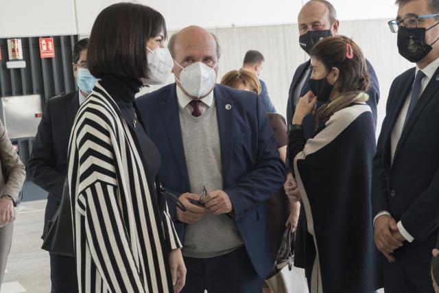 Llegada de la Ministra a IACTEC