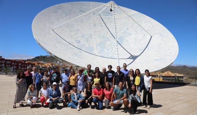 Profesores en la terraza del MCC