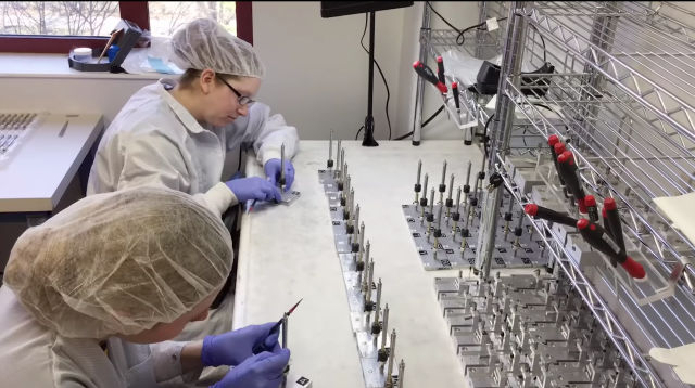 5,000 Robots Merge to Map the Universe in 3-D