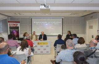 Participantes en el curso“Explorando el Universo", curso de Astronomía para profesorado de Secundaria, organizado en Tenerife por el IAC, el INTEF y la UIMP . Foto: Miguel Briganti (IAC)