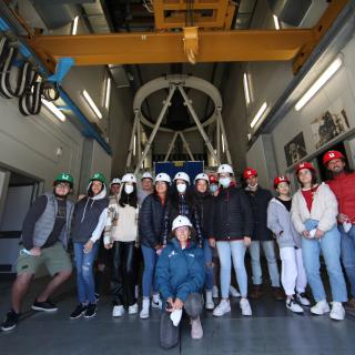 Alumnado del CEO Barlovento con Gloria Andreuzzi en el Telescopio Nazionale Galileo