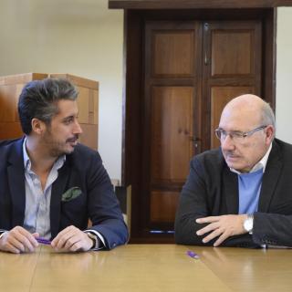 Luis Yeray Gutiérrez, el alcalde del Ayuntamiento de La Laguna, y Rafael Rebolo, director del IAC