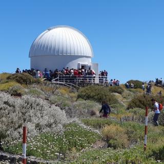 Visitantes durante las Jornadas de Puertas Abiertas 2019 al Observatorio del Teide. Crédito: IAC.