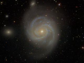 Galaxia espiral Messier 100 (NGC 4321). Créditos: "A CATALOG OF DIGITAL IMAGES OF 113 NEARBY GALAXIES", Astronomical Journal. 8415