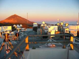 Instrumentación atmosférica instalada en el Observatorio Atmosférico de Izaña, en Tenerife.Crédito: Agencia Estatal de Meteorología (AEMET). 8122