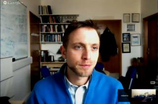 Roberto Trotta, investigador del Imperial College de Londres, es uno de los profesores en la XXVI edición de la Winter School of Astrophysics del Instituto de Astrofísica de Canarias (IAC). Imagen tomada de su intervención por videoconferencia. 7915