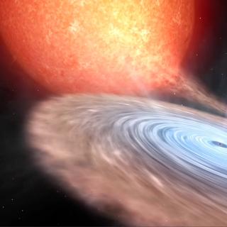 En la ilustración, inspirada en el sistema V404 Cygni, se pueden apreciar tanto la estrella compañera y el disco de acreción que rodea al agujero negro, como procesos de eyección de material en forma de jet (chorro) y viento Agujero negro en erupción