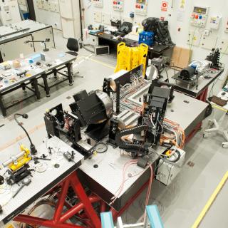 Mesa Óptica con los componentes de GTCAO montados durante las pruebas de laboratorio