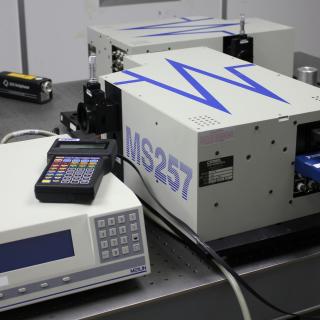 General view of the spectroradiometer in the laboratory